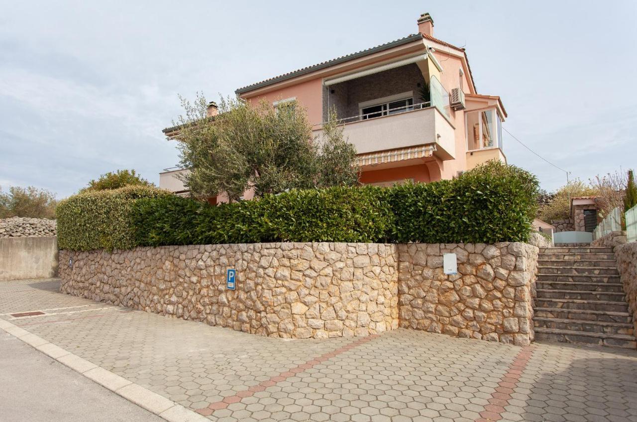 Happy Point Apartment Krk Town Luaran gambar