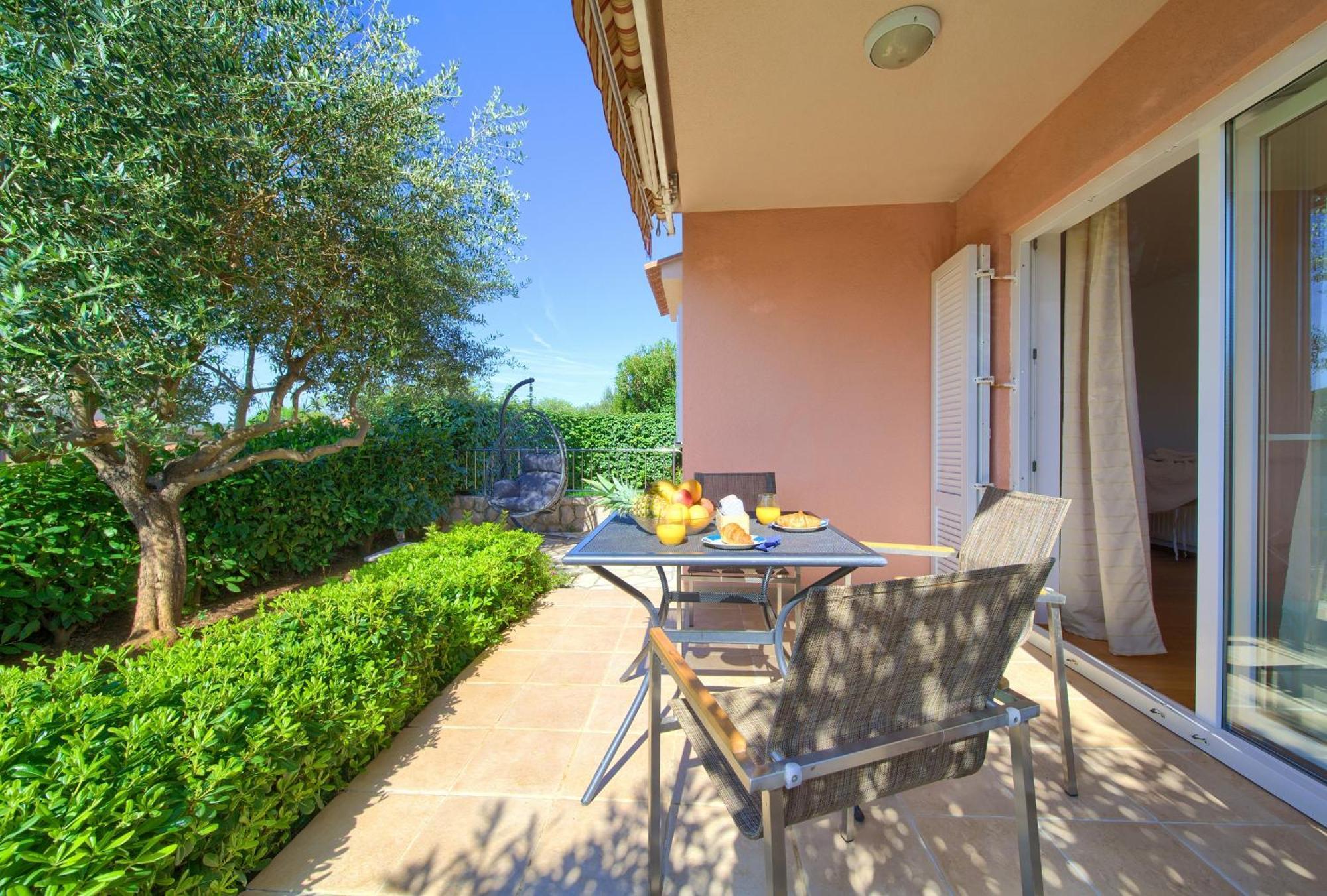 Happy Point Apartment Krk Town Luaran gambar